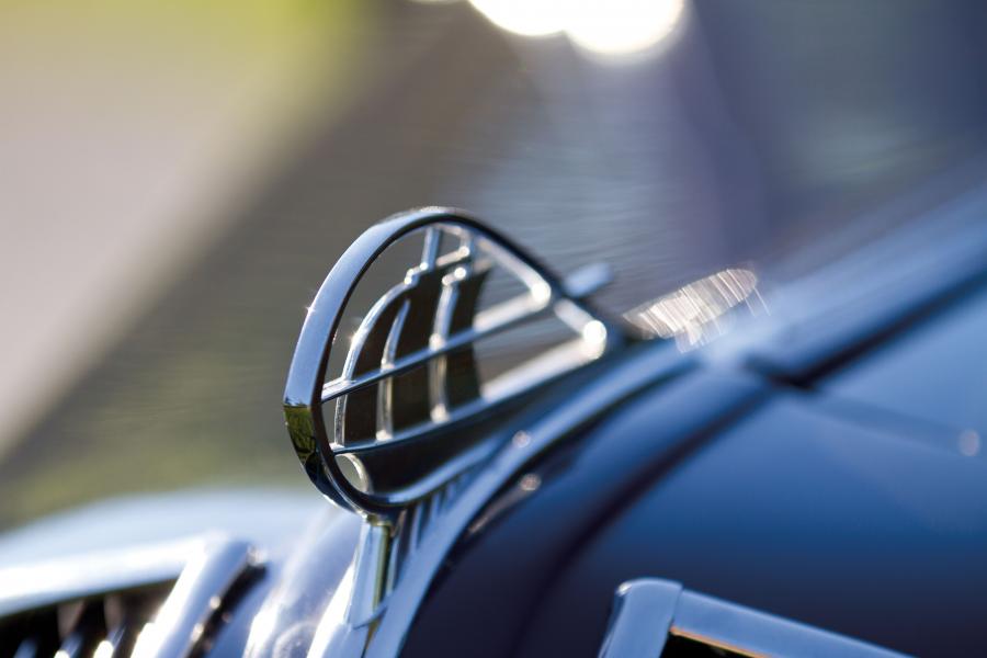  Plymouth Deluxe 4-Door Touring Sedan 1936 года  (фото 14 из 18)